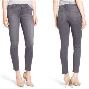 Paige Verdugo Ankle skinny jeans. Gray. Size 26